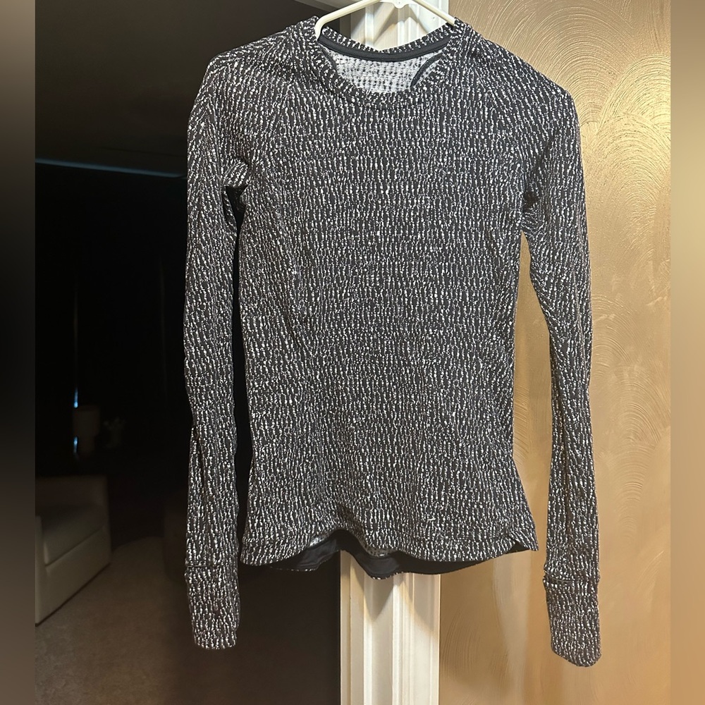 Lululemon shirt